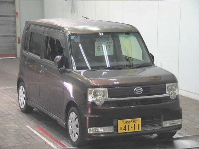 DAIHATSU MOVE CONTE