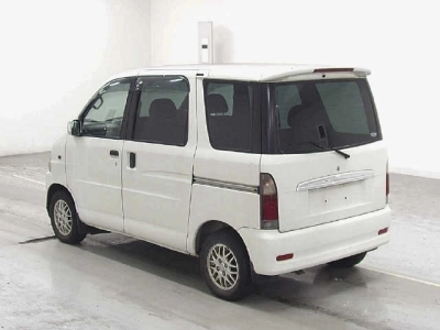 DAIHATSU ATRAI WAGON