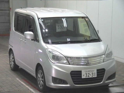 MITSUBISHI DELICA D:2