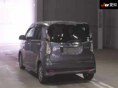 HONDA N-WGN