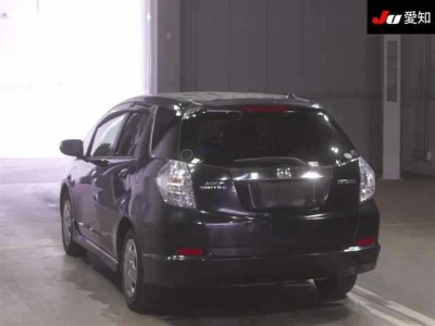 HONDA FIT SHUTTLE