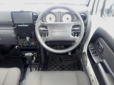 DAIHATSU NAKED