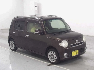 DAIHATSU MIRA COCOA