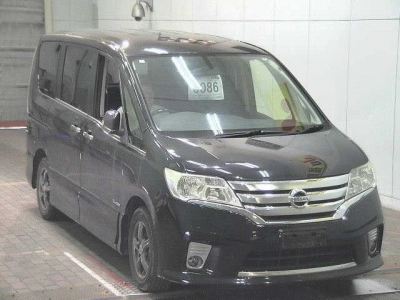 NISSAN SERENA