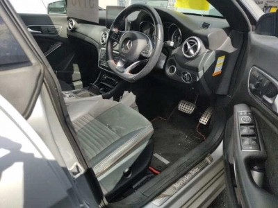 MERCEDES BENZ CLA