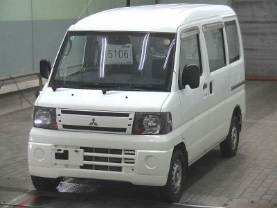 MITSUBISHI MINICAB