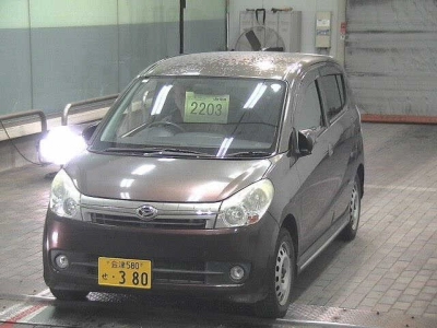 DAIHATSU MIRA