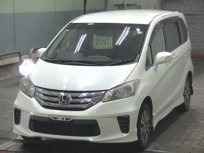 HONDA FREED