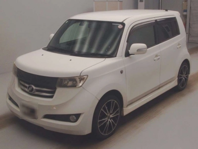 TOYOTA BB