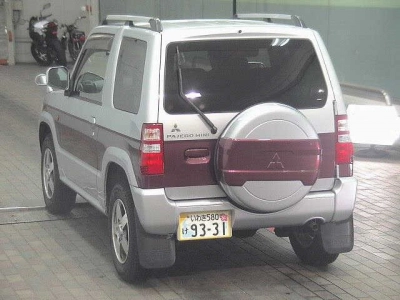 MITSUBISHI PAJERO MINI