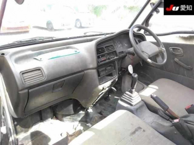 SUZUKI CARRY TRUCK