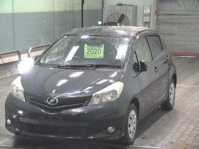 TOYOTA VITZ