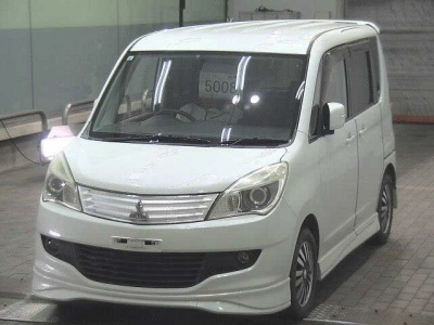 MITSUBISHI DELICA D:2