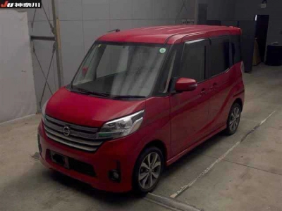 NISSAN DAYZ ROOX