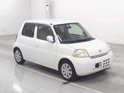DAIHATSU ESSE