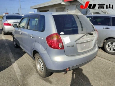 MAZDA VERISA