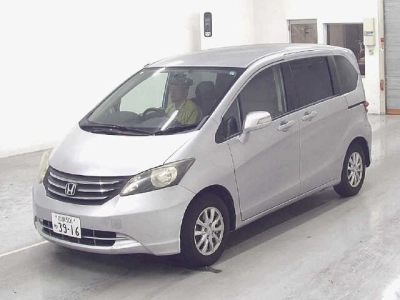 HONDA FREED