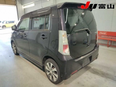 SUZUKI WAGON R STINGRAY