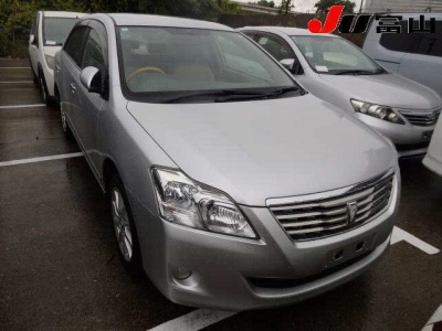 TOYOTA PREMIO