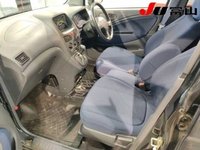 DAIHATSU MAX
