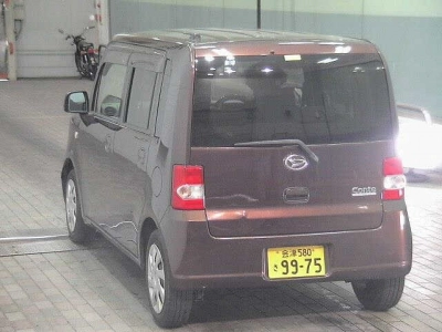 DAIHATSU MOVE CONTE