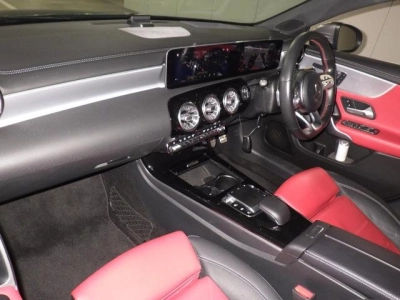 MERCEDES BENZ A CLASS