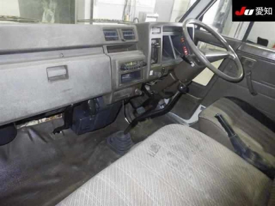 DAIHATSU DELTA TRUCK