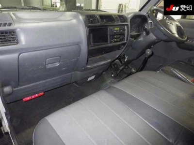 MAZDA BONGO TRUCK