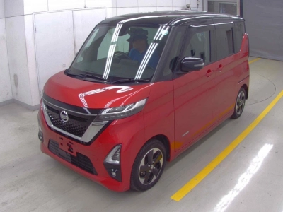 NISSAN ROOX