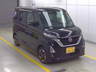 NISSAN ROOX