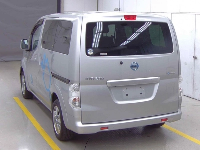 NISSAN E-NV200 WAGON