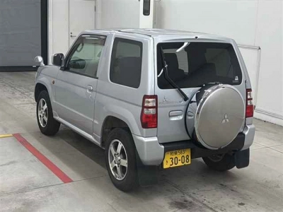 MITSUBISHI PAJERO MINI