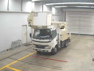 TOYOTA DYNA