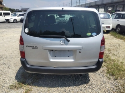 MAZDA FAMILIA