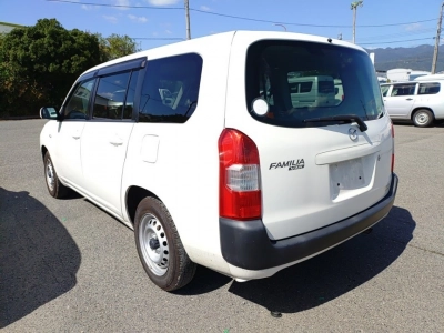 MAZDA FAMILIA