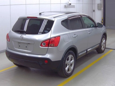 NISSAN DUALIS
