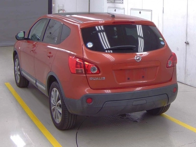 NISSAN DUALIS