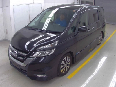 NISSAN SERENA