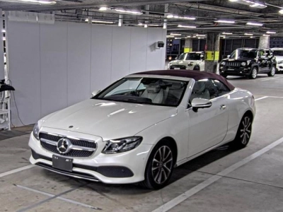 MERCEDES BENZ E CLASS