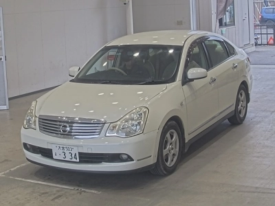 NISSAN BLUEBIRD