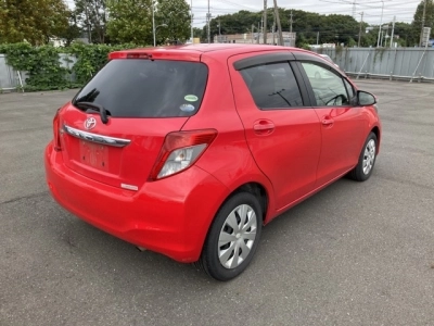 TOYOTA VITZ