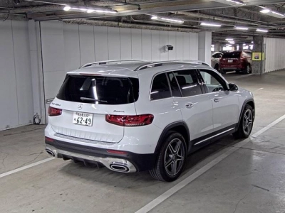 MERCEDES BENZ GLB