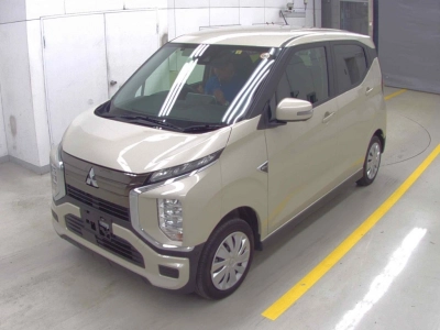 MITSUBISHI EK X EV
