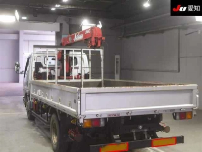 MITSUBISHI CANTER