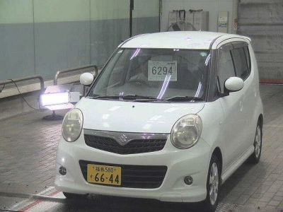 SUZUKI MRWAGON