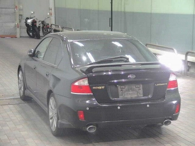 SUBARU LEGACY B4