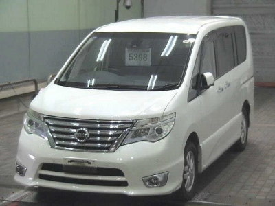 NISSAN SERENA