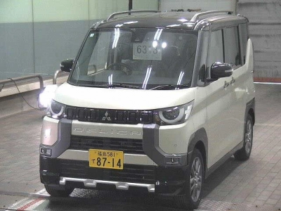 MITSUBISHI DELICA MINI