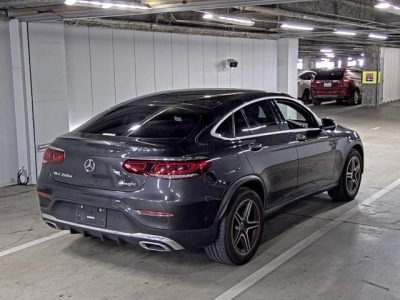 MERCEDES BENZ AMG GLC