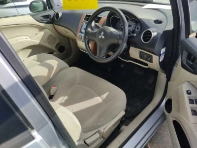 MITSUBISHI COLT PLUS